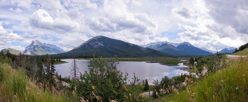 Vermilion Lakes Pano